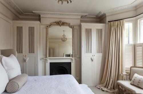 دولاب-غرفة-نوم-كلاسيكية