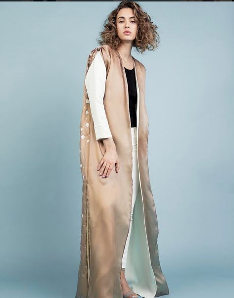 عباية-مفتوحة-ذهبي