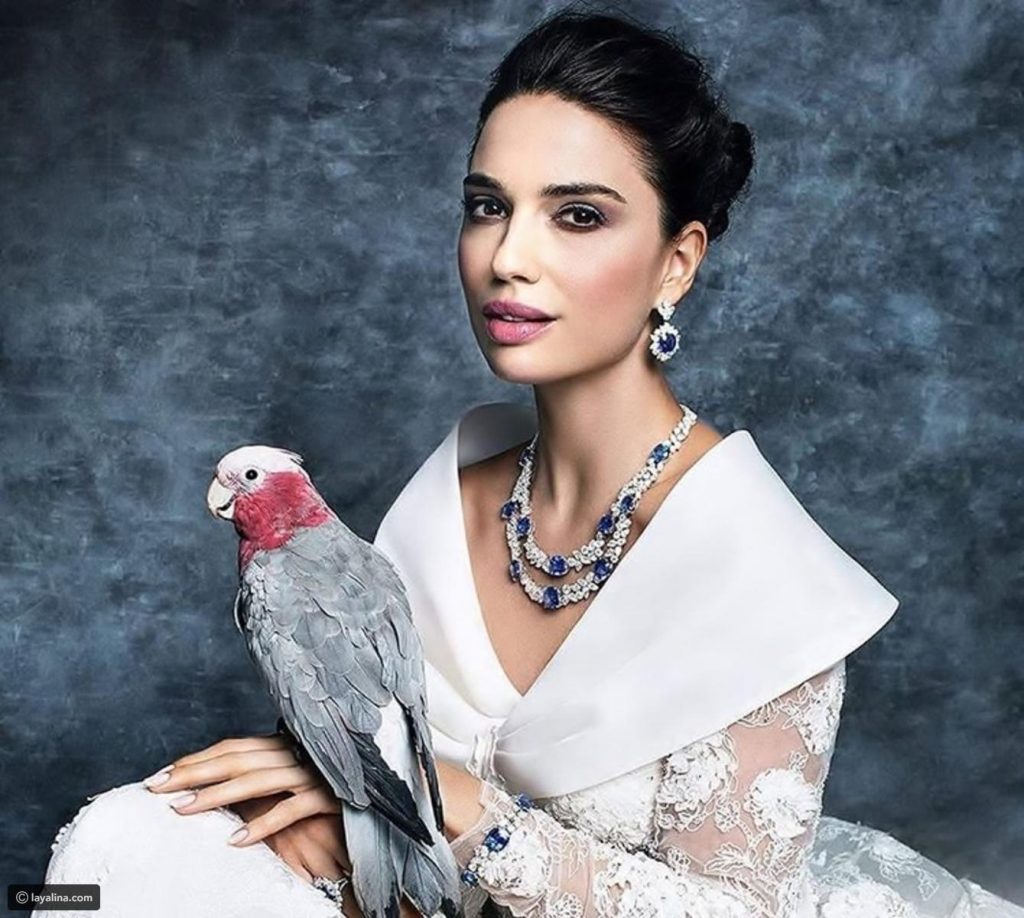 مجوهرات-معوض-مع-الياقوت-الازرق