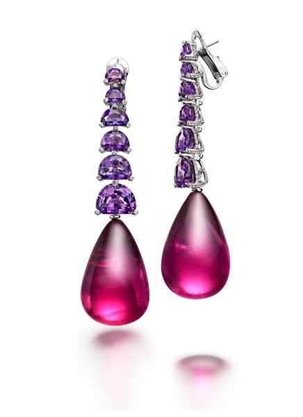 اقراط-دي غريسوغونو