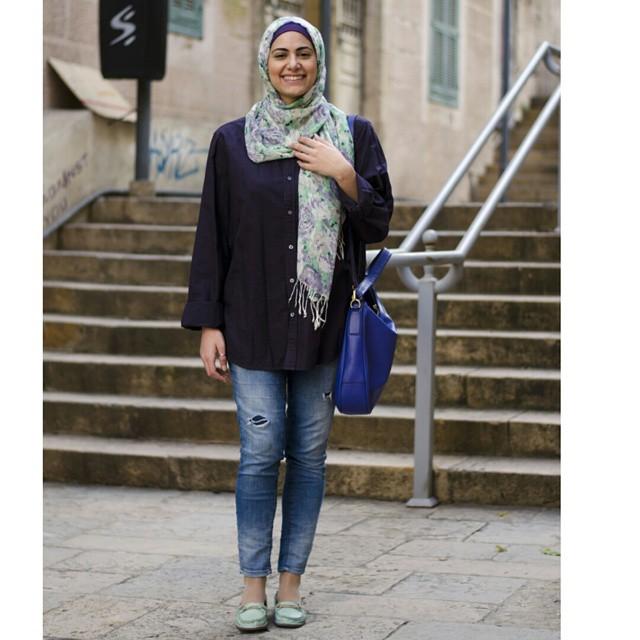 القميص-اسود