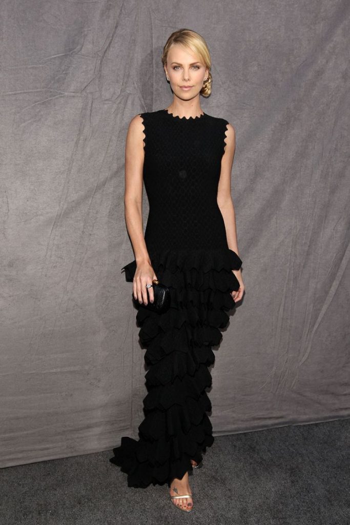 تشارليز-ثيرون