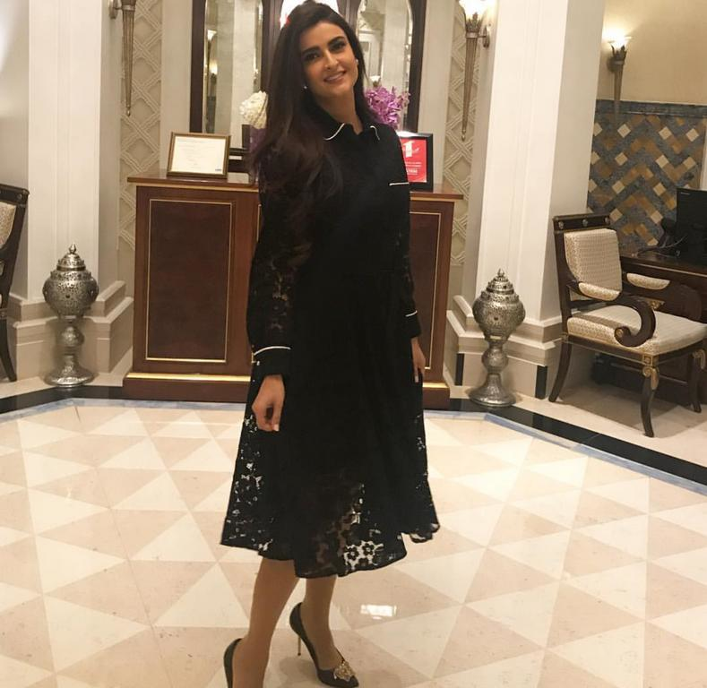 فستان-دانتيل-اسود