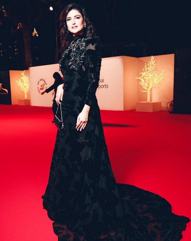 فستان-مخملي-اسود