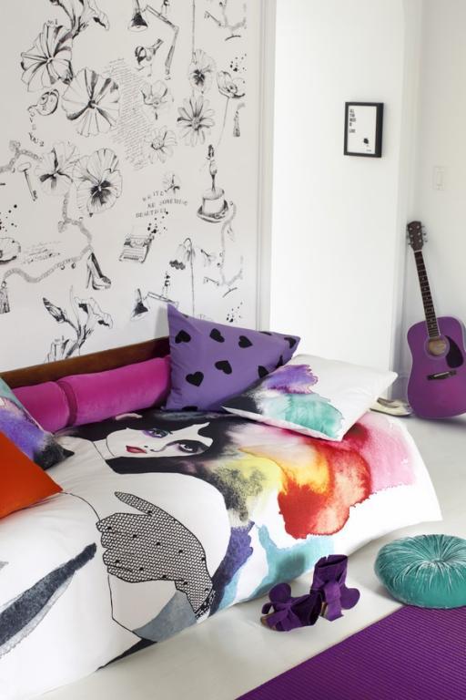 مفروشات-باللون-البنفسجي