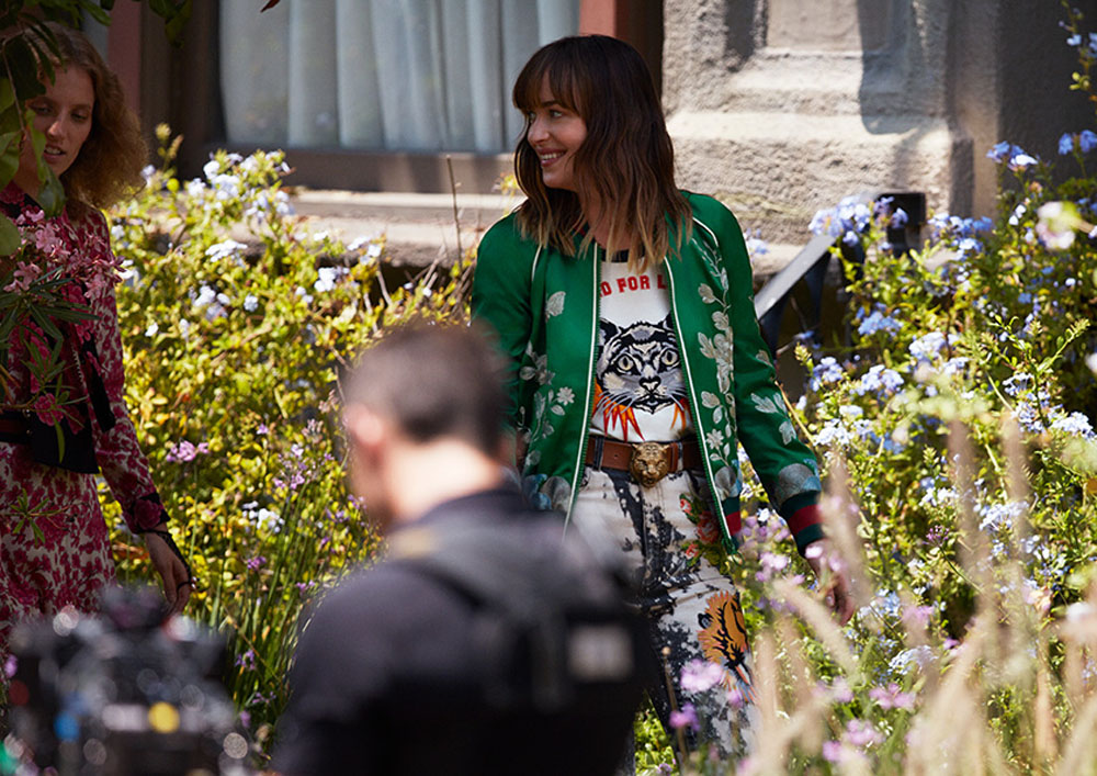 GU482_Bloom Fragrance_BTS_PR Crops_rgb_72dpi_34