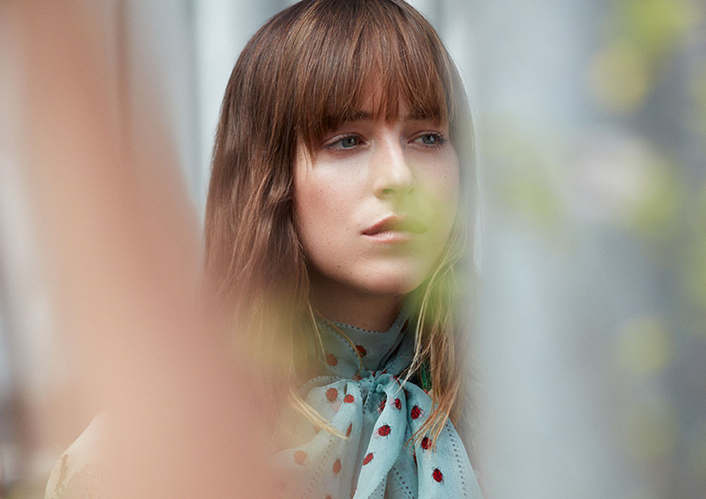 GU482_Bloom Fragrance_BTS_PR Crops_rgb_72dpi_61