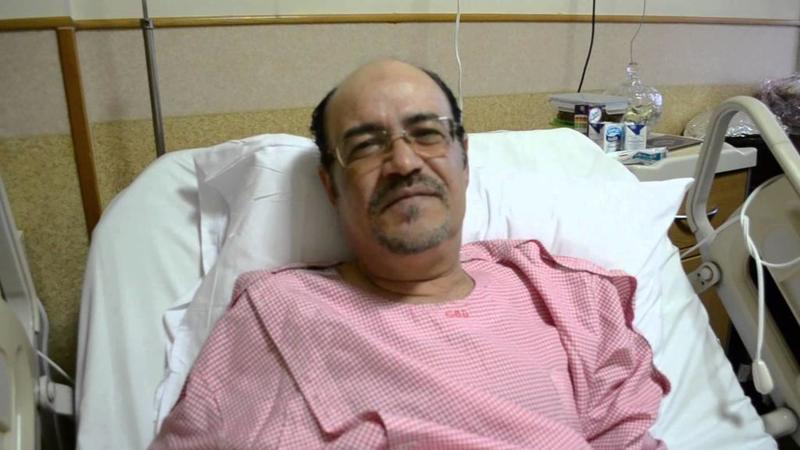 الفنان-السعودي-على-فراش-المرض