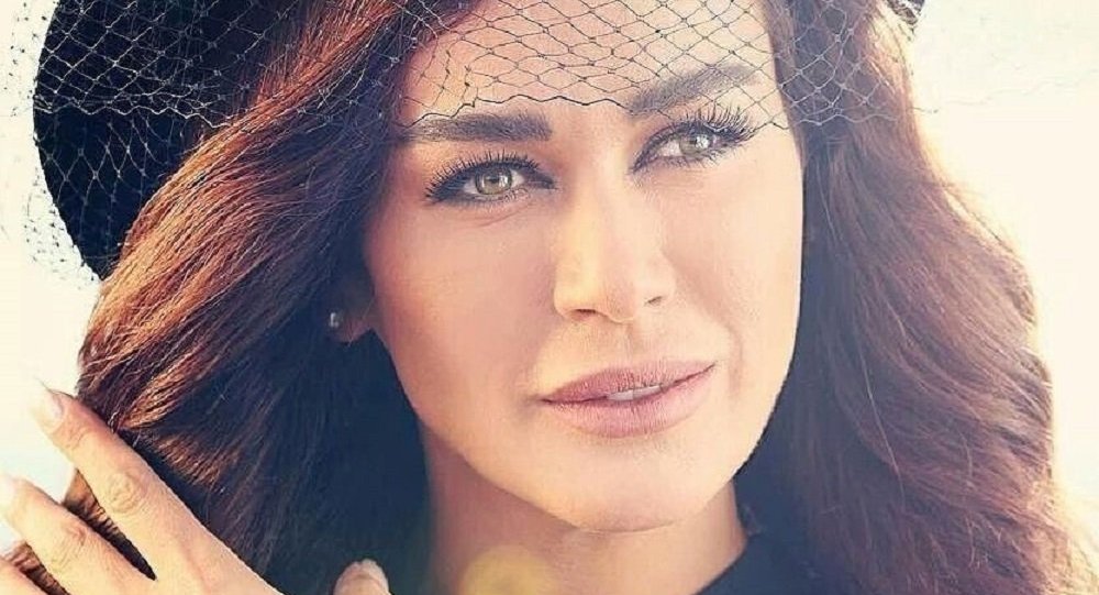 النجمة نادين الراسي