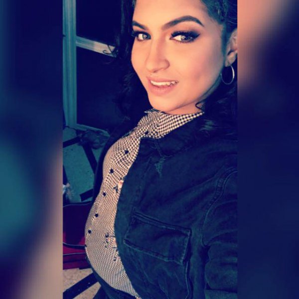 ايمان حامل للمرة الثانية