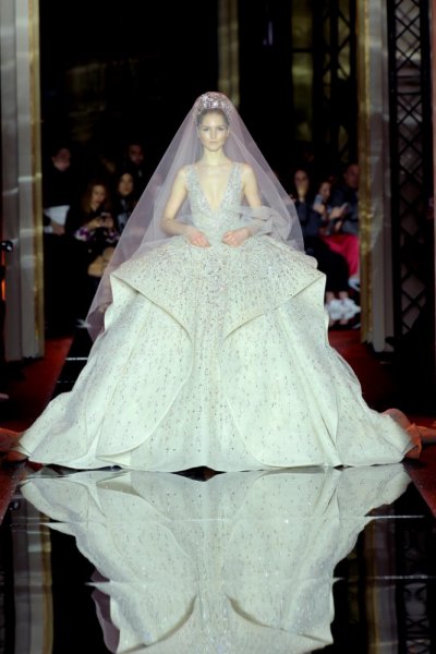 فستان-زفاف-طبقات-بالكريستال