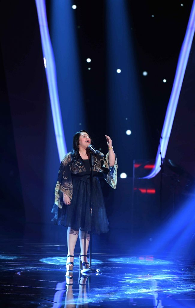 MBC1 & MBC MASR The Voice S4 - Blind 1 - Ahlam's team- Doumouh Tahseen