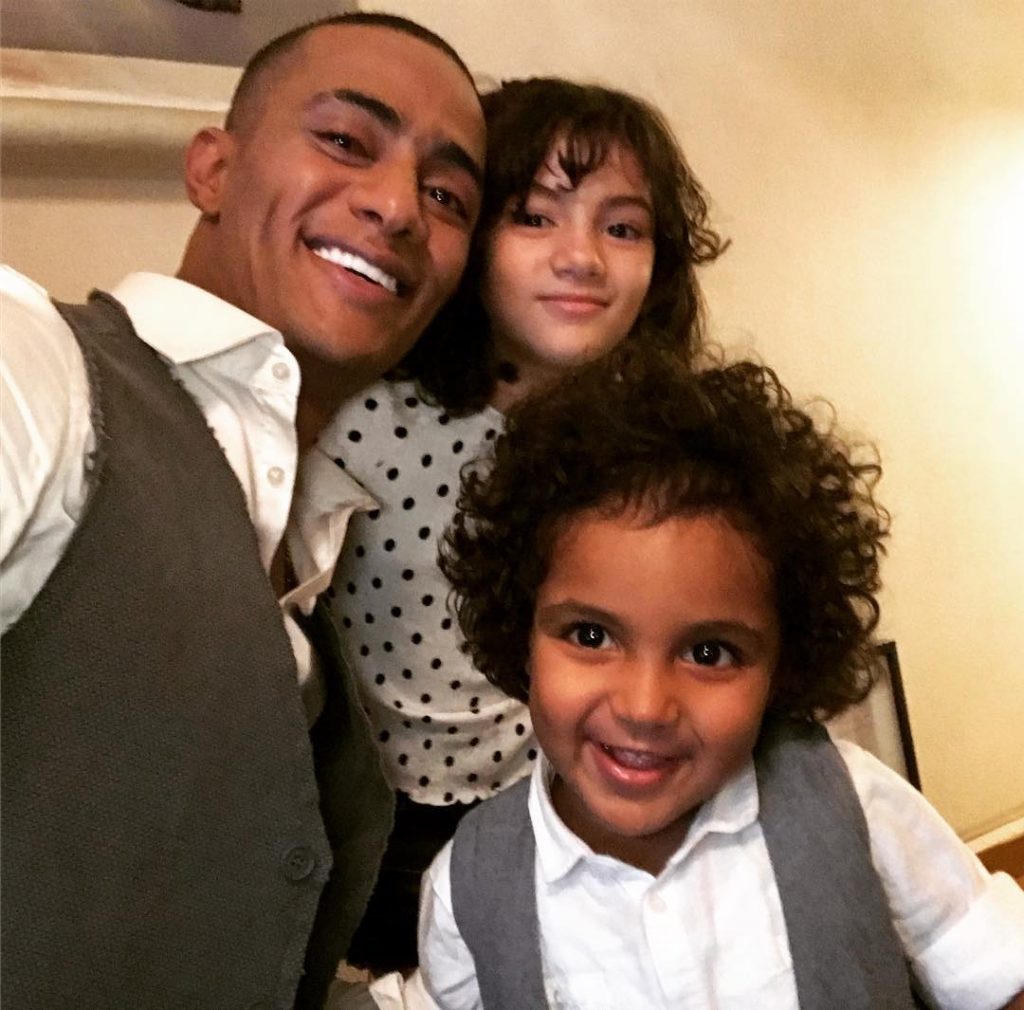 اسرة-محمد-رمضان