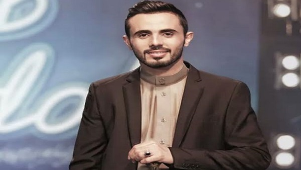 المطرب اليمني عمار العزكى