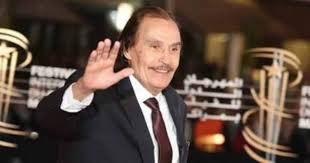 الفنان عزت العلايلي