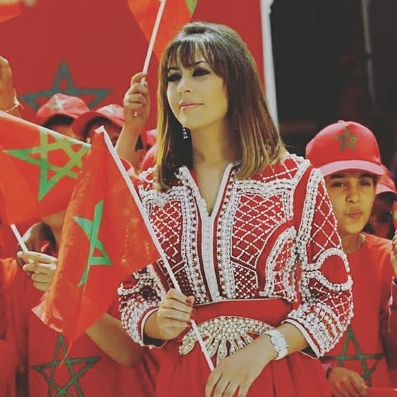 جنات-بملابس-مغربية