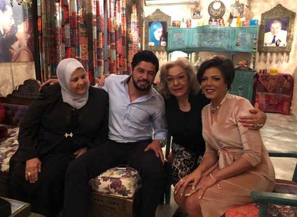 خطوبة ناهد السباعي