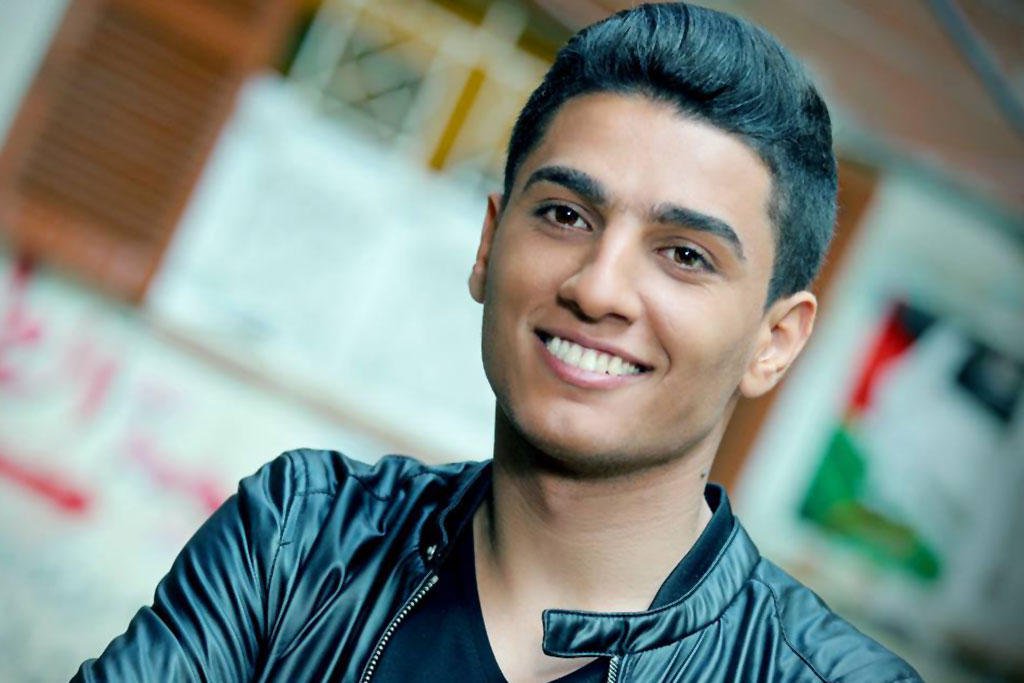 المطرب محمد عساف