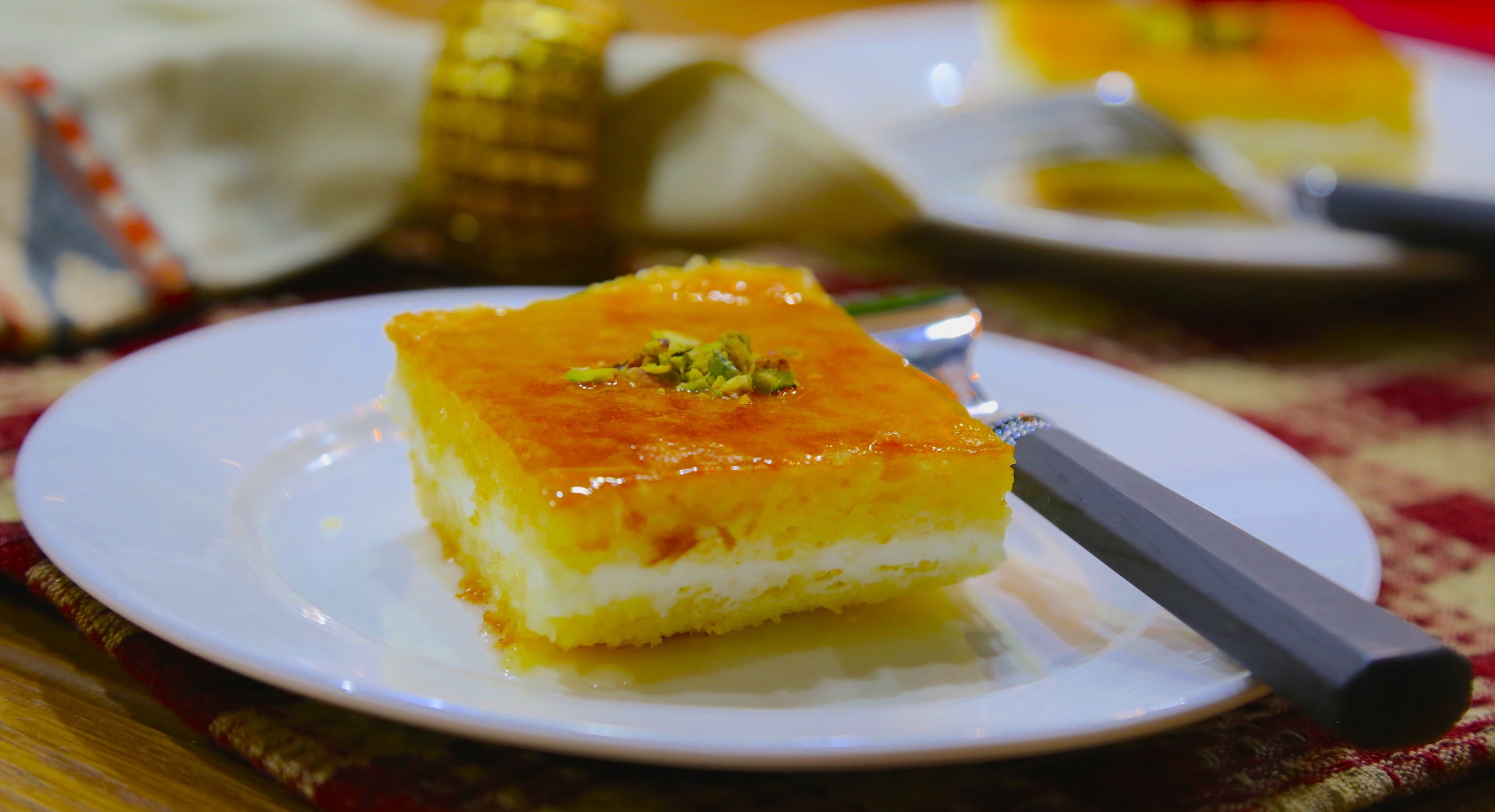 بسبوسة بالقشطة