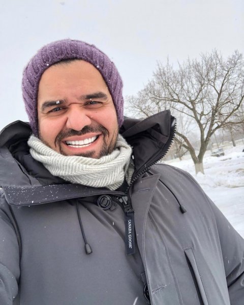 الفنان حسين الجاسمي