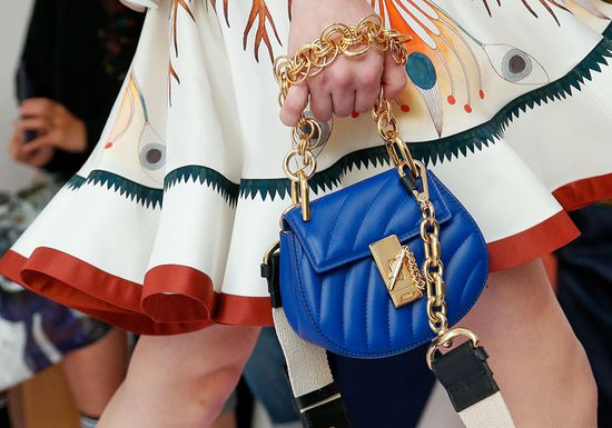 حقيبة-يد-صغيرة-الحجم