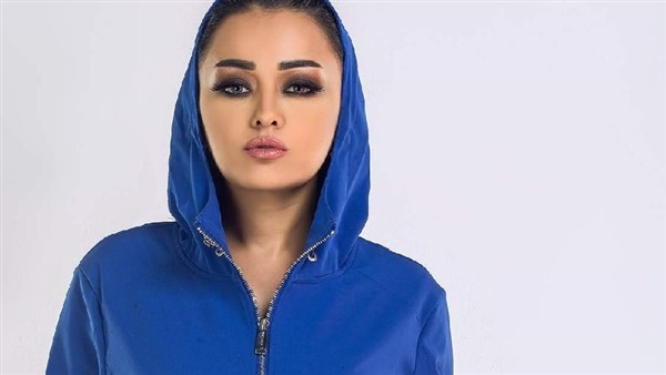 راندا-بعدسة-محمود-عاشور