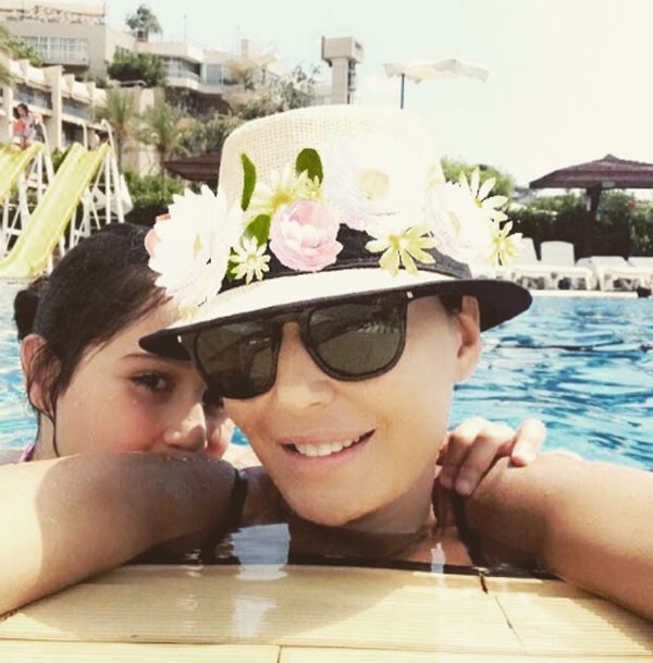 سيرين-مع-ابنتها