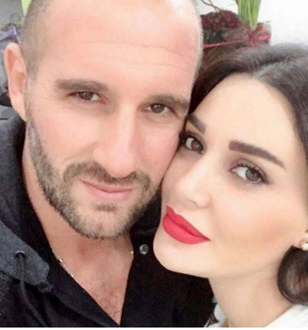 سيرين-وزوجها