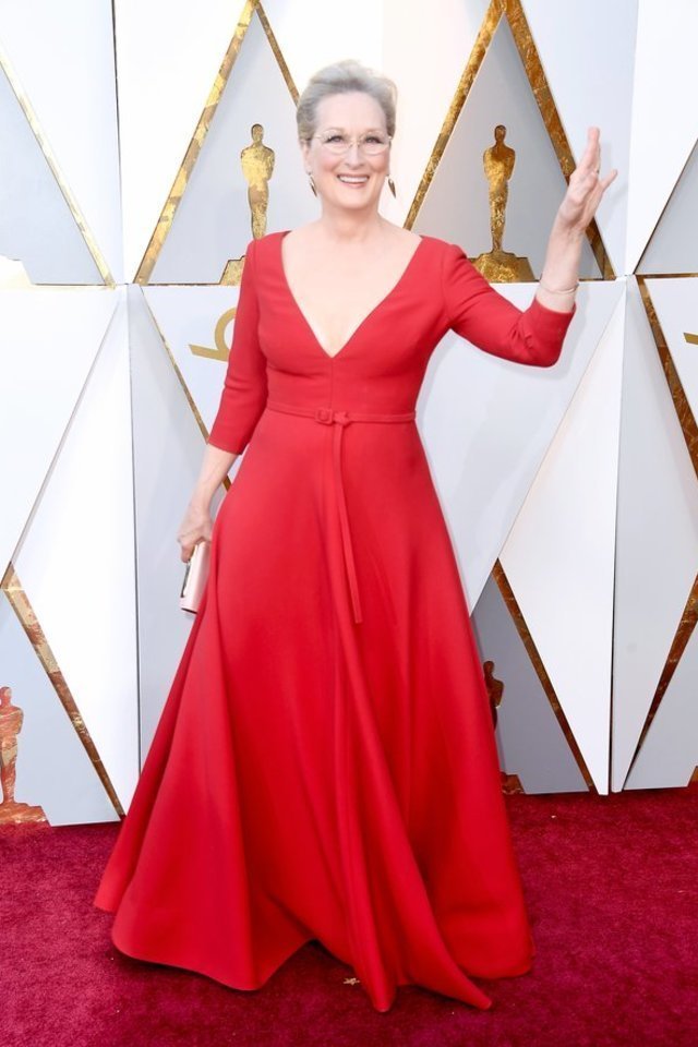 ميريل-ستريب-بفستان-ديور