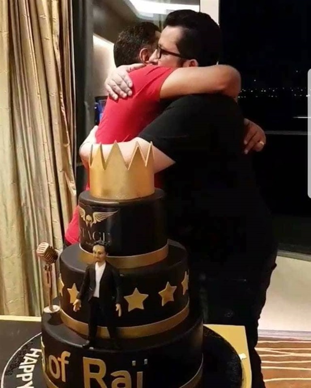 يعقوب-المهنا-يقدم-للنجم-التهنئة