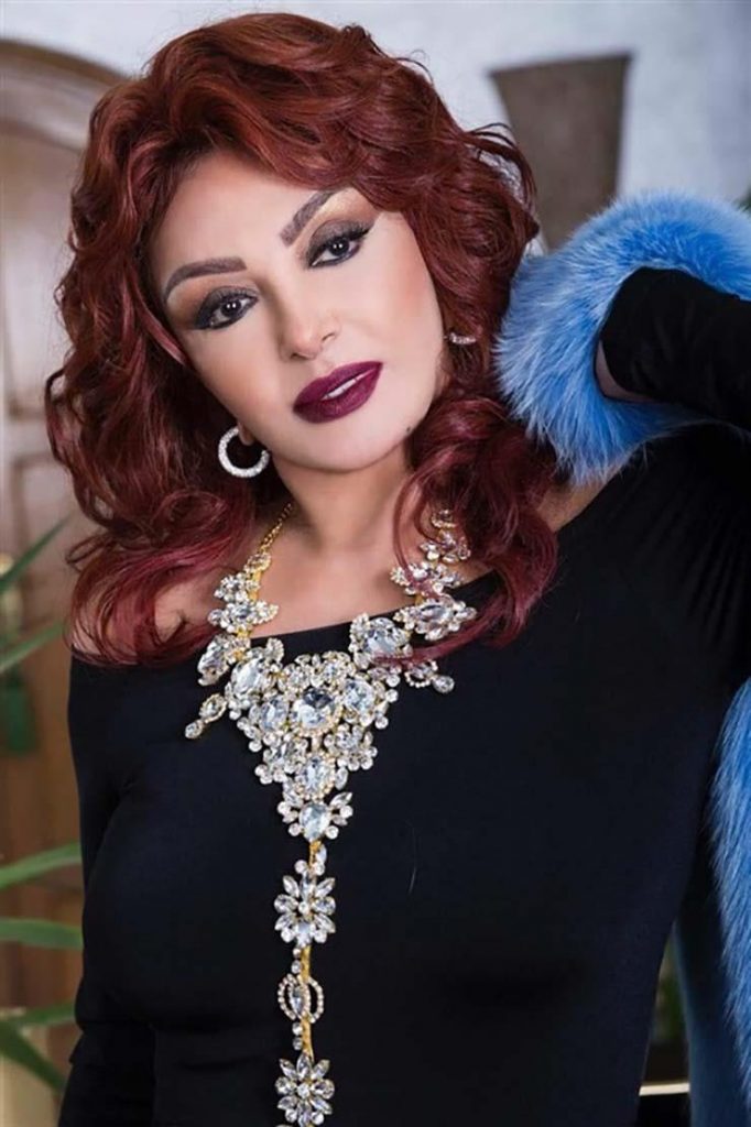 نبيله