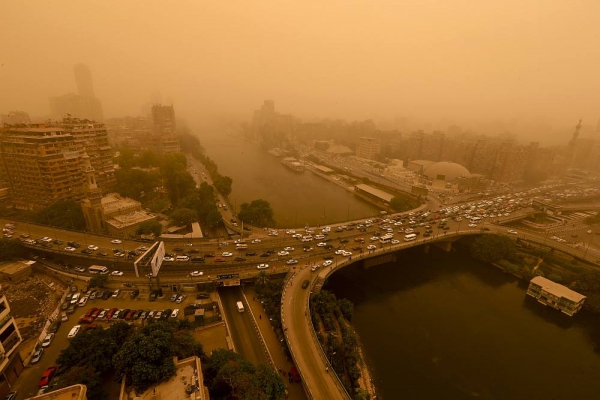الأرصاد .. القاهرة مهددة بـ عاصفة رملية شديدة الخميس