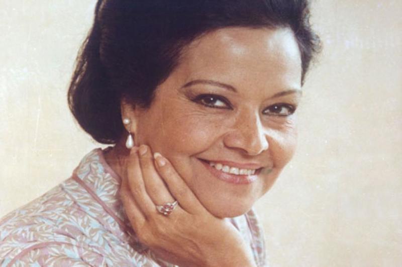 الفنانة-مديحة-يسري
