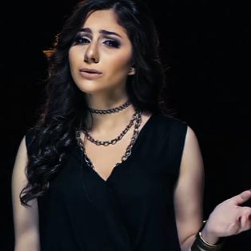 الفنانة ياسمينا العلواني