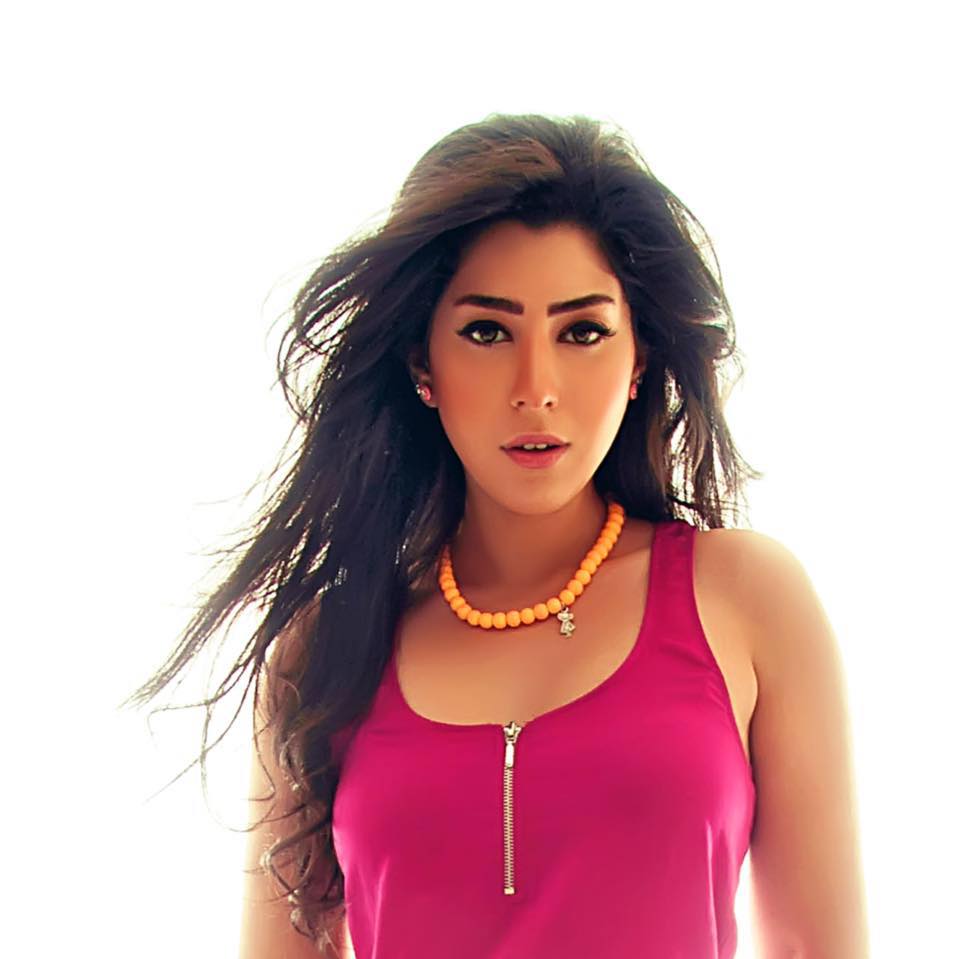 آيتن عامر