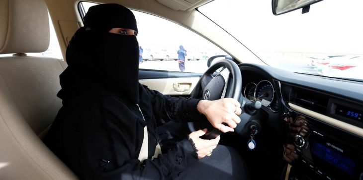 تدشين أول ورشة نسائية لصيانة السيارات في السعودية