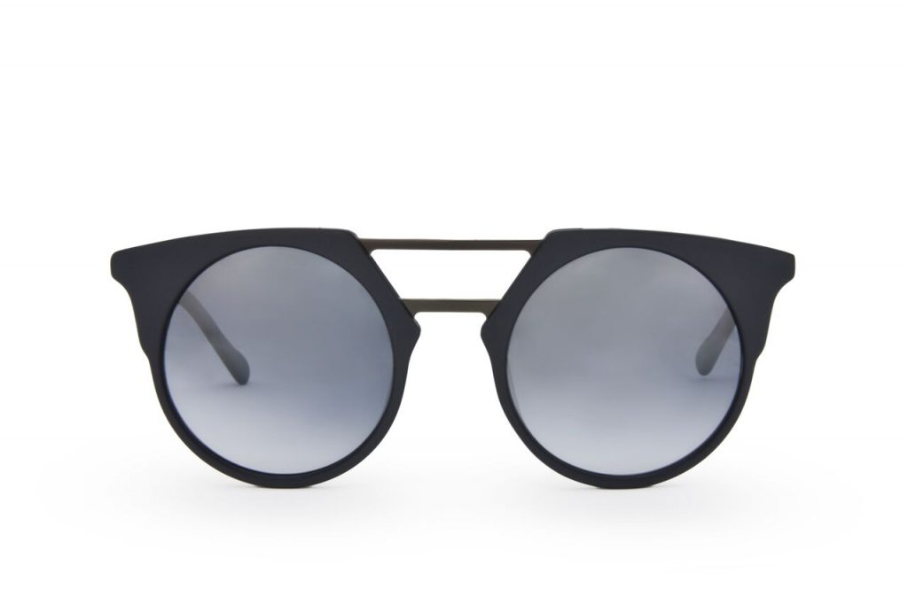 GLASSING_EASY_FRIDAY_GREY_FRONT_preview