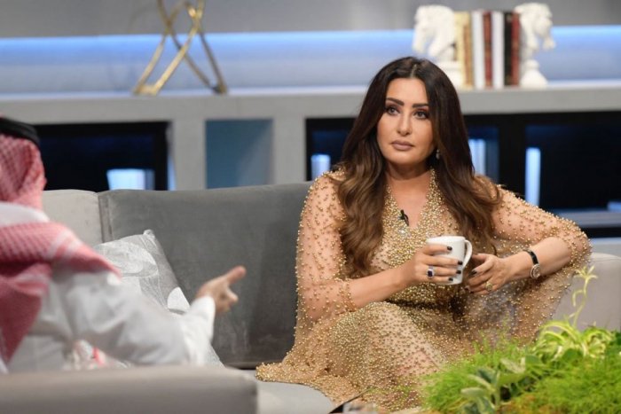 اطلاله لطيفة التونسية في برنامج مجموعةانسان 