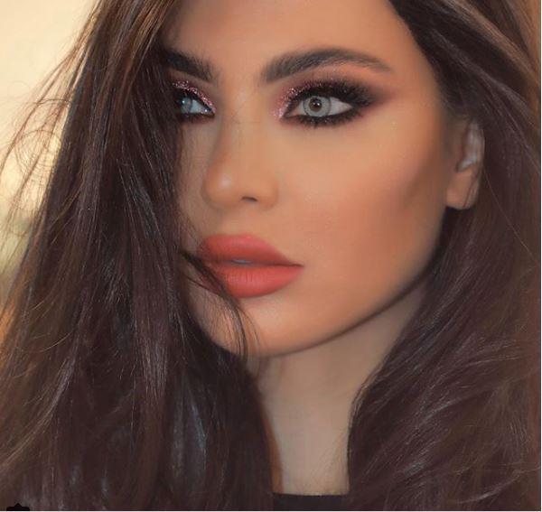 المطربة-قمر