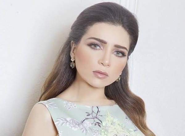 مي عز الدين