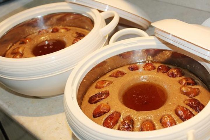 عصيدة-التمر