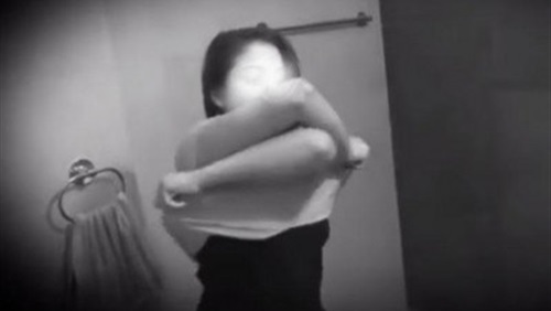 اعتقال طبيب تحرش وصور 28 مقطعا جنسيا في عيادته