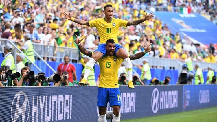 نيمار يقود البرازيل إلى ربع نهائي كأس العالم