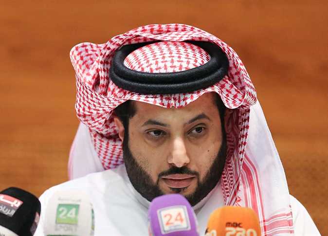 قرار مفاجئ.. تركي آل الشيخ يتنازل عن قضاياه ضد الأهلي