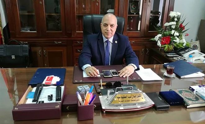     ضبط رئيس مصلحة الجمارك المصرية جمال عبد العظيم متلبسا بالرشوة وإحالته للنيابة