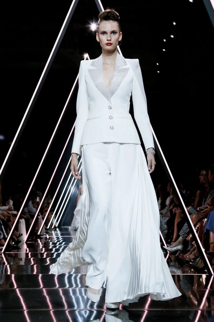 بدلة-بيضاء-من-رالف-اند-روسو