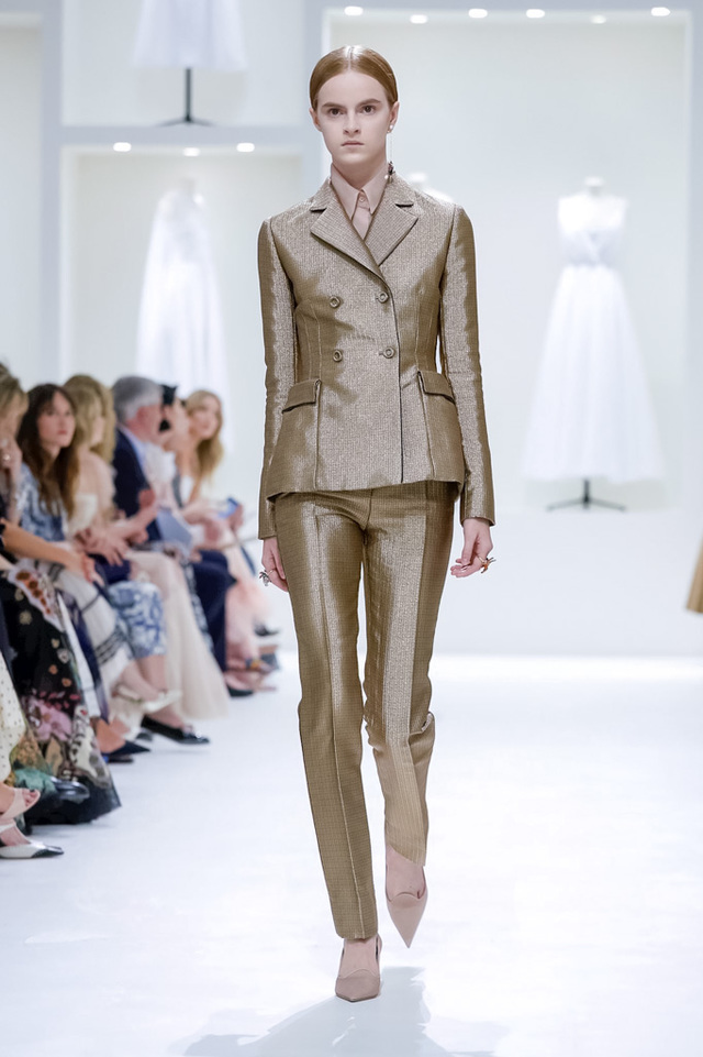 بدلة-نحاسي-من-ديور