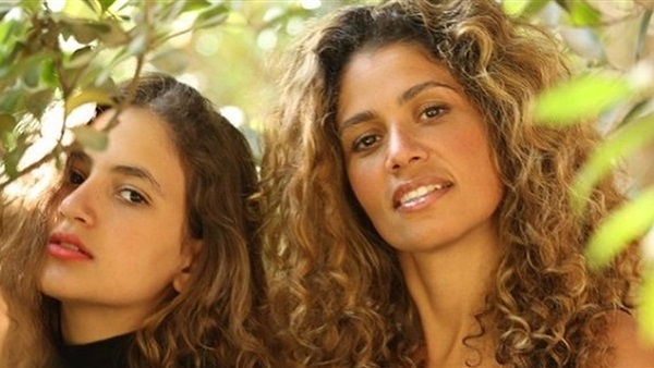 زينة عاشور وكنزي دياب