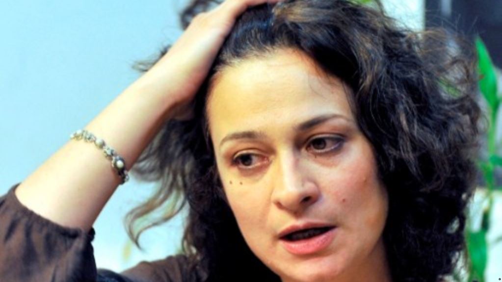 وفاة مي سكاف