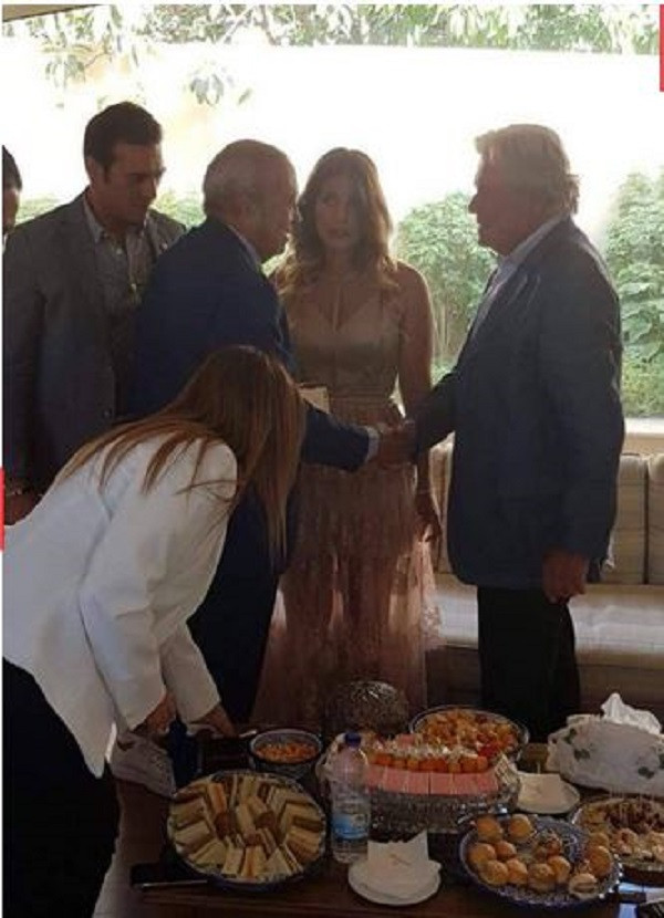 اجواء-الاحتفالات-بعقد-قران-منة